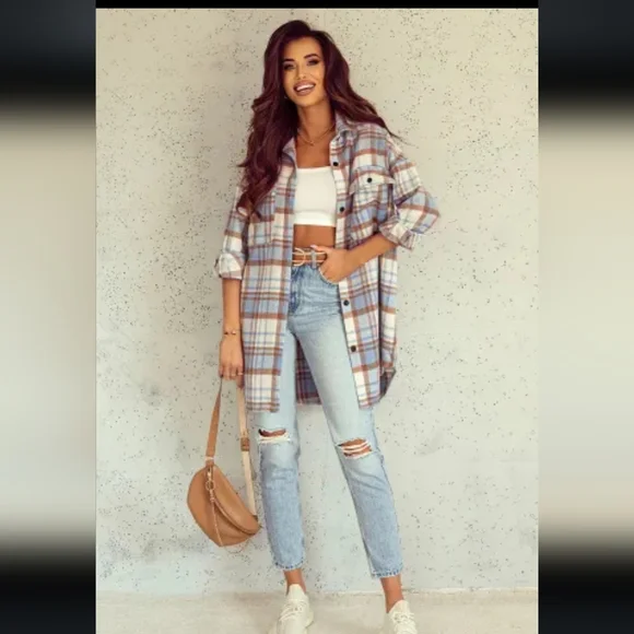 🔥New sky blue long plaid shacket - Picture 3 of 17